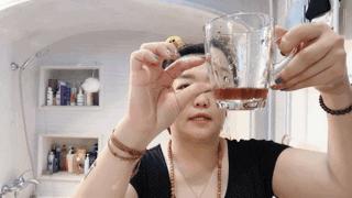 夏天被粉红色泡泡承包，嫁给爱情的女孩脸上都挂着糖霜