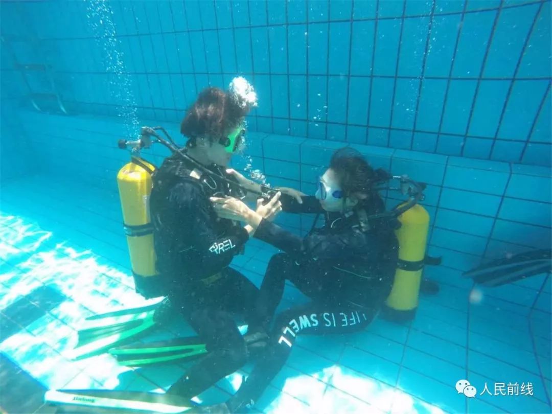 真实的特战女兵,首批特战女兵