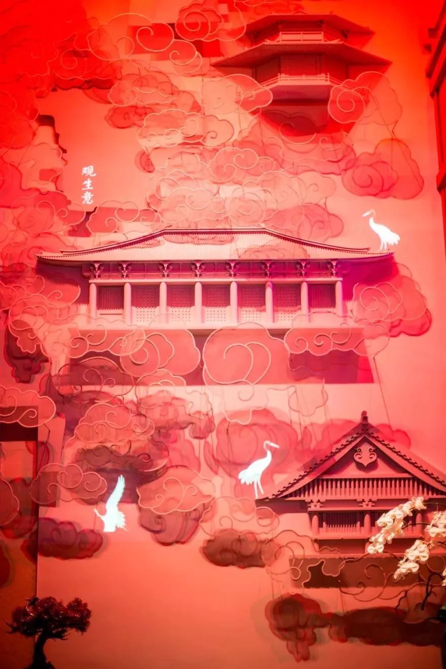 上海滩市中心，竟然藏着一条有洋房故居有老字号有咖啡店有酒吧的网红老马路