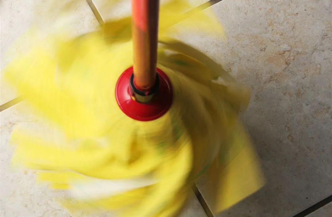 冻疮使用热盐水,用热水袋可以治疗冻疮吗