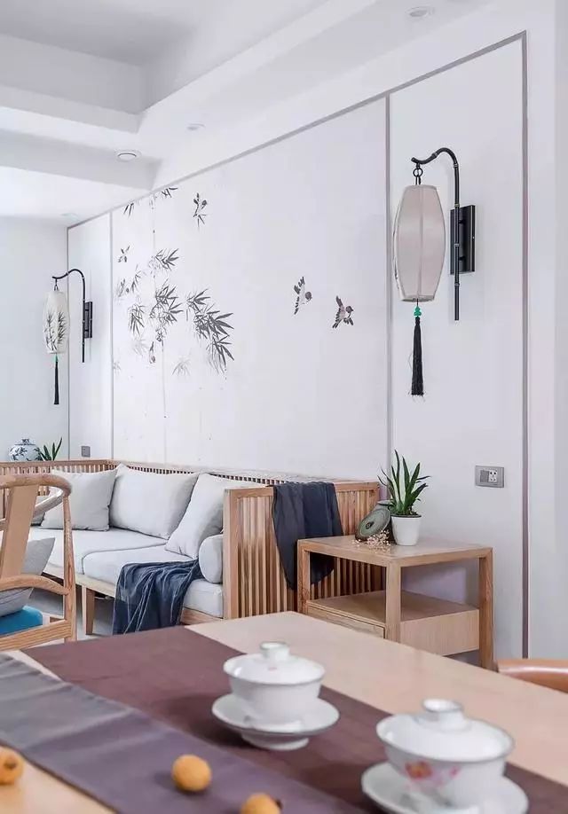 复式中式沙发背景墙,纯中式客厅挑空沙发墙