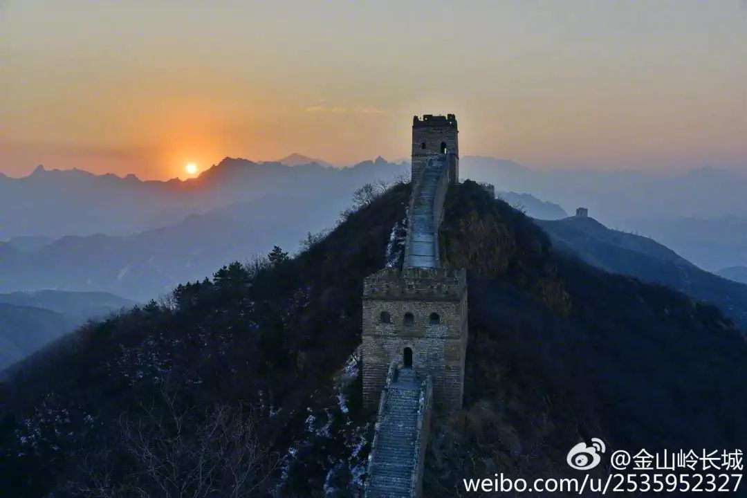 金山岭长城日出美景视频,金山岭长城元旦时看日出最佳地点