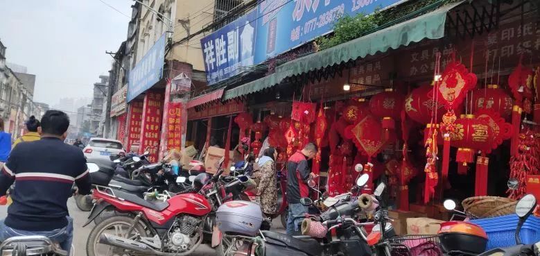 年味越来越浓广西钦州,钦州老街春节