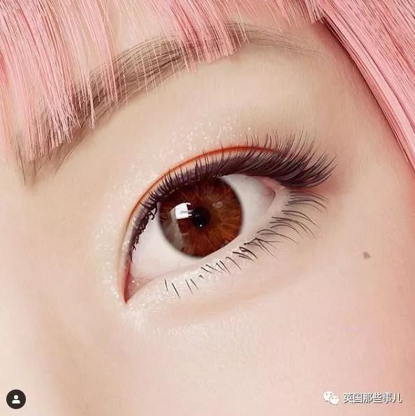 粉红波波头模特,高颜值圆脸中国女性模特