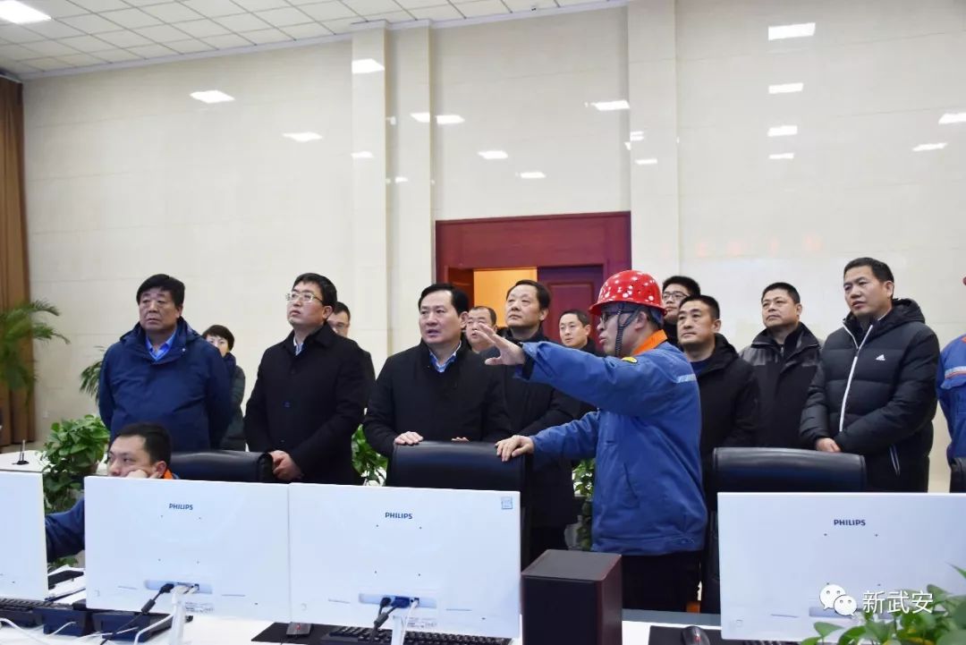 市长带队开展节前消防安全检查,县委书记突击夜查防控检查站