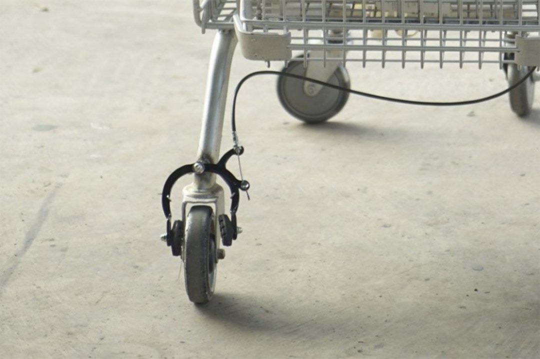 雷克萨斯联名款,雷克萨斯耐克