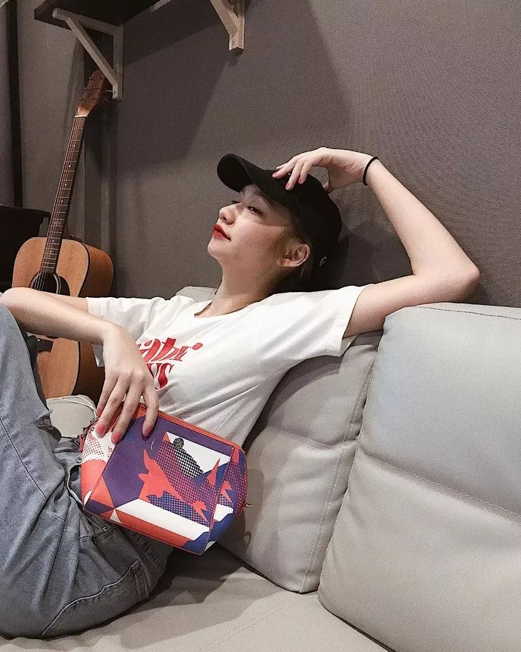 泰国大框眼镜妹,泰国眼镜妹是谁