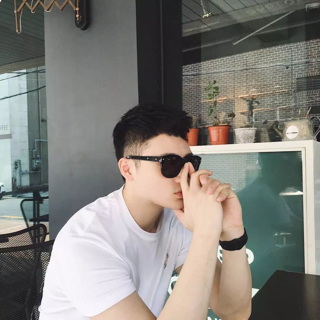 小时候吃的土豆和现在的不一样,姐弟俩土豆粉吃出了什么