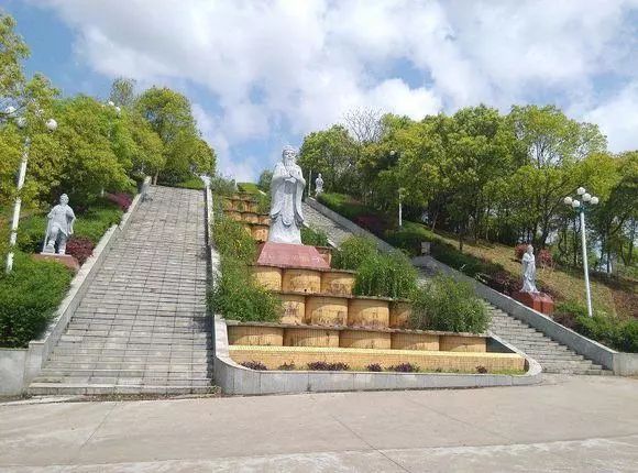 四海学子,四海学子齐祝福