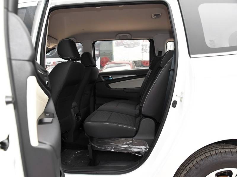 长安欧尚A600简约型体验经济家用MPV