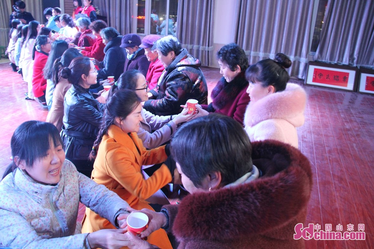 曹县三桐中学2020荣耀榜,曹县三桐中学初中部表彰大会