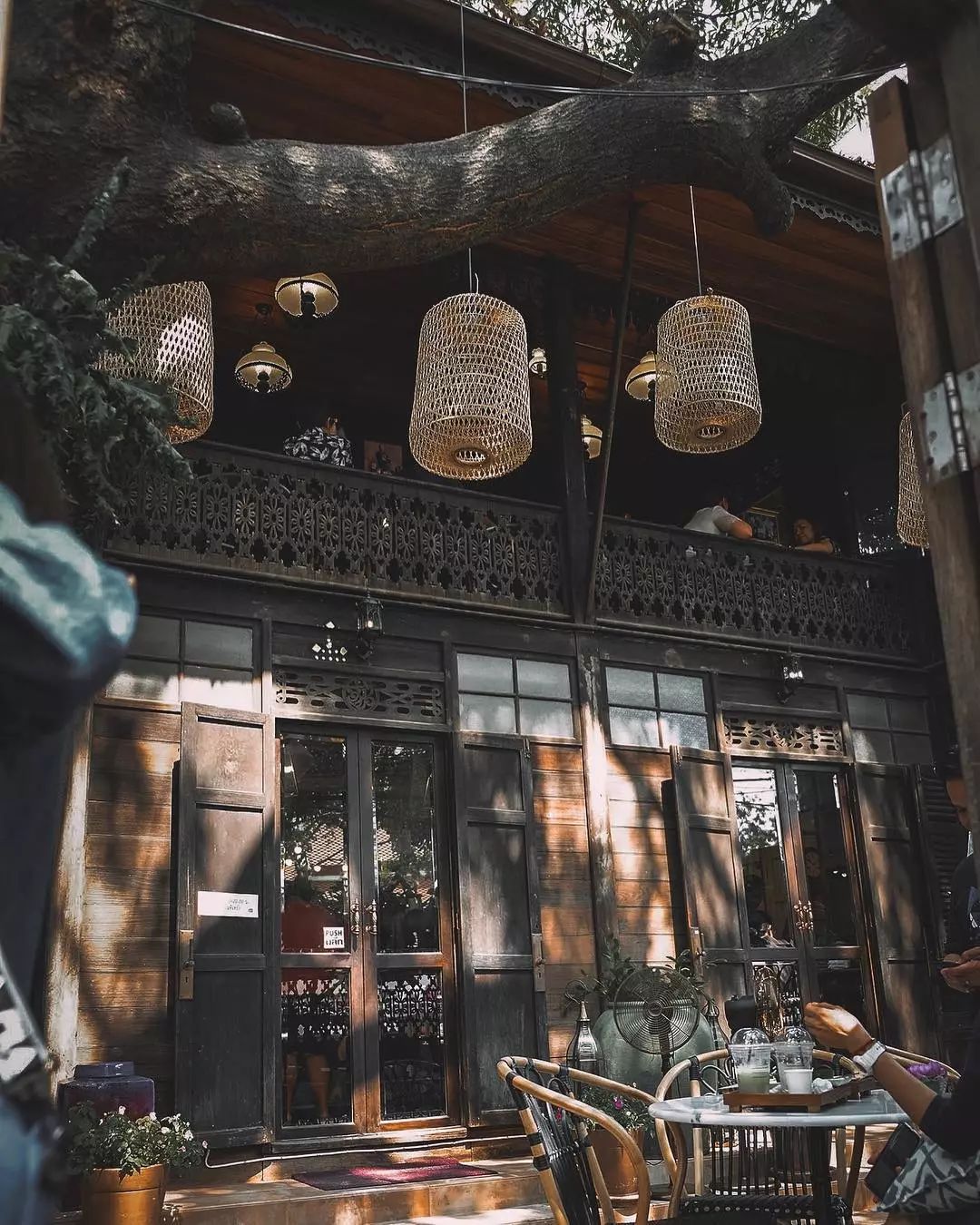 曼谷好去处：8家新开业的咖啡馆，一个比一个酷