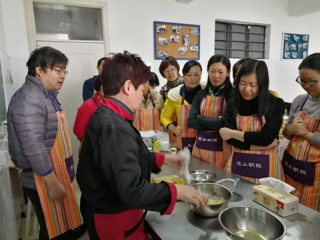 工作技能培训哪家强？宝山这几家*级A**培训机构了解一下！