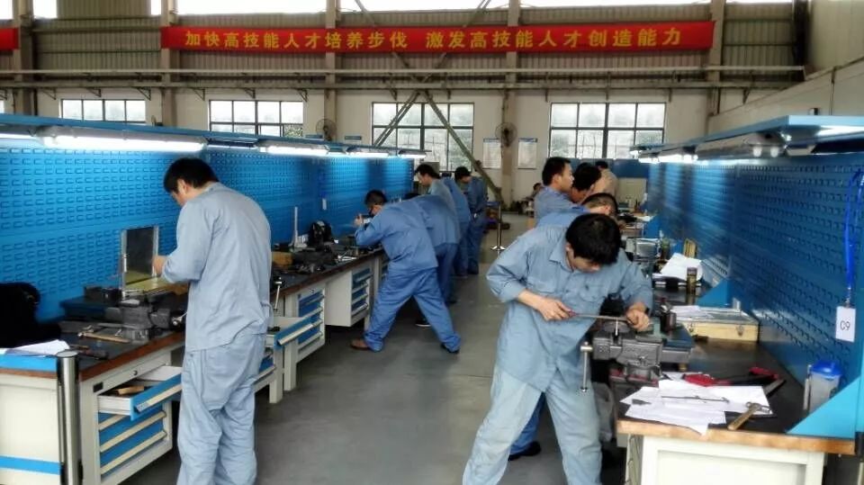 工作技能培训哪家强？宝山这几家*级A**培训机构了解一下！