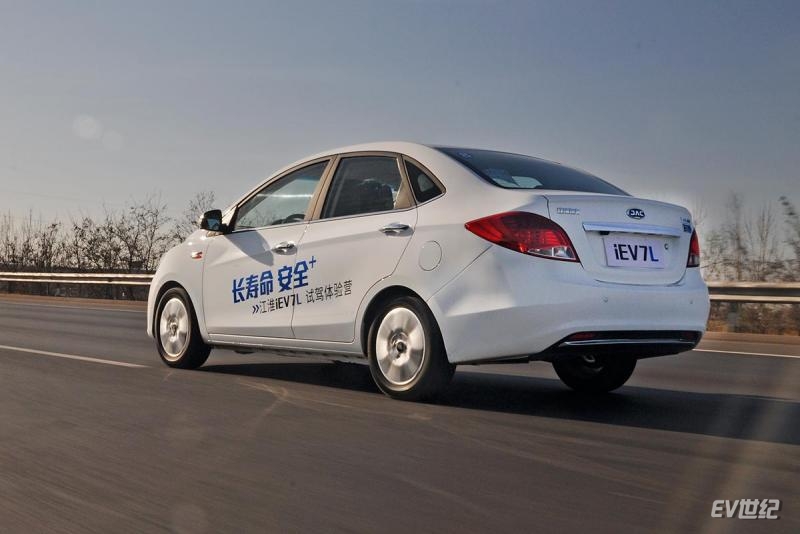 江淮新能源iev7纯电动配置,江淮新能源汽车iev7s值不值得入手