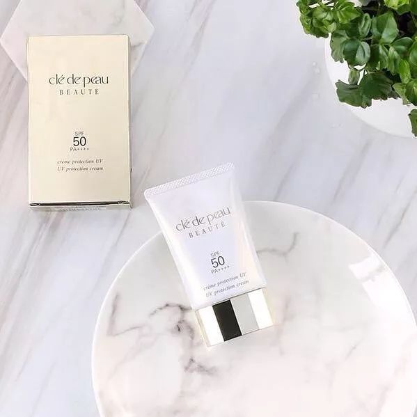 防晒最好使的是哪几款,一黑毁所有今年流行防晒衣