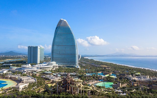 去三亚自由行美食攻略,三亚旅游美食攻略自由行路线推荐