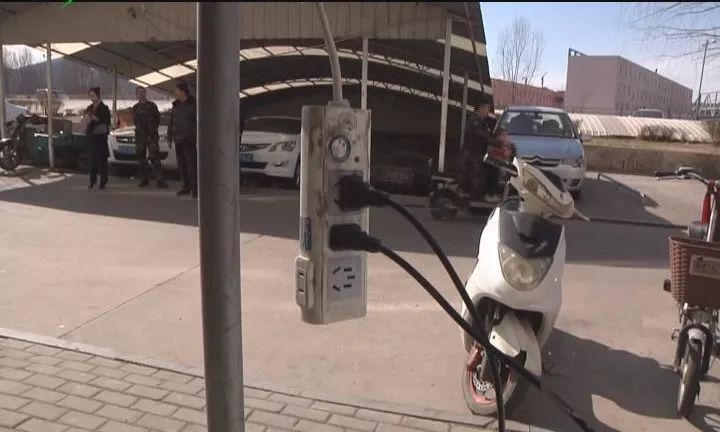 堵塞和占用消防通道怎么报警,为什么占用堵塞消防通道会处罚