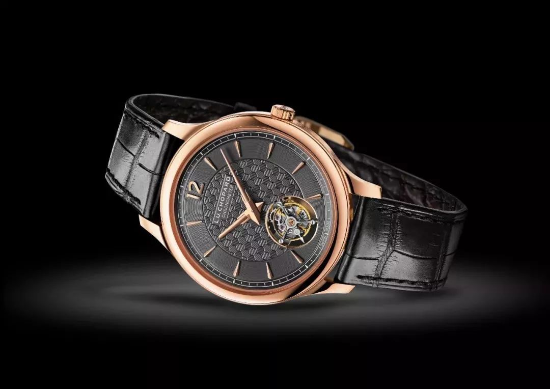 吉星高照朱一龙,朱一龙鸿运当头榜