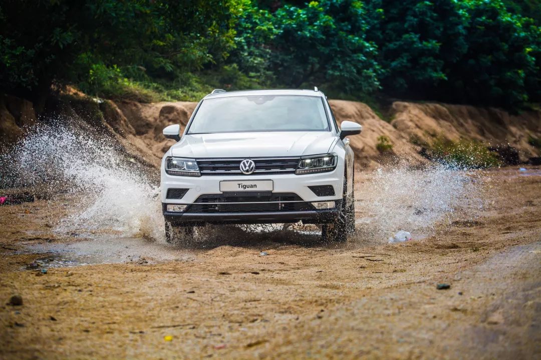 19进口tiguan330创睿型,试驾进口tiguan330创睿型