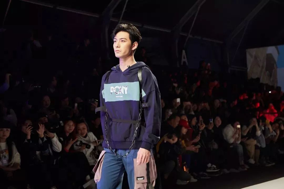 ido时装周,上海时装周awr秀