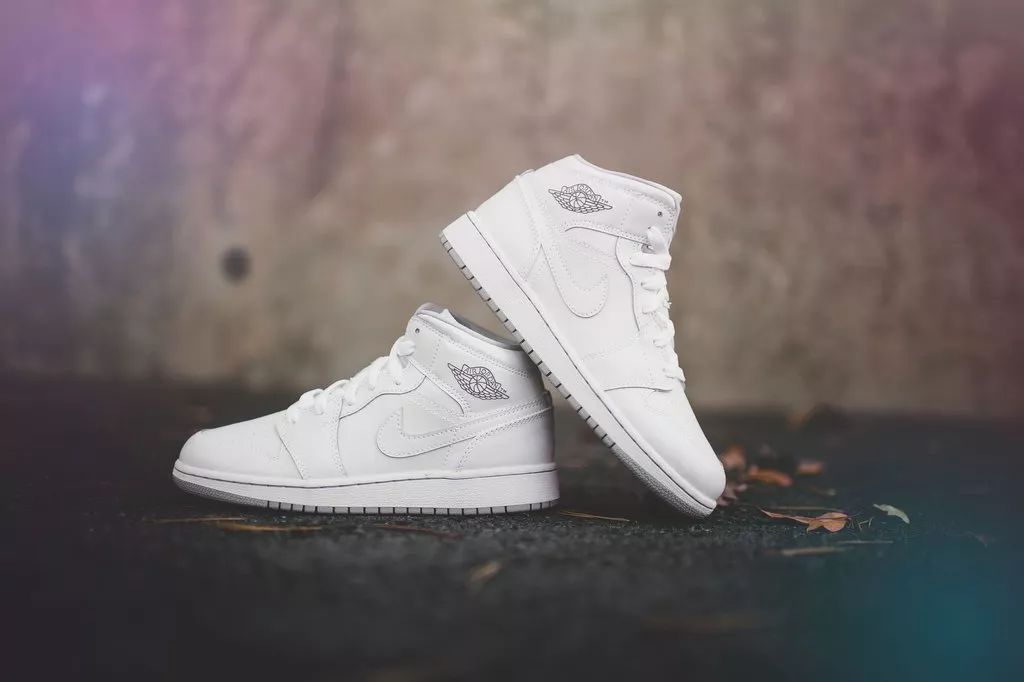 yeezy篮球鞋还会继续跌吗,性价比较高的千元yeezy鞋