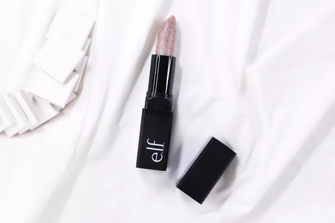 软化死皮淡化唇纹唇膜,唇霜去死皮淡化唇色