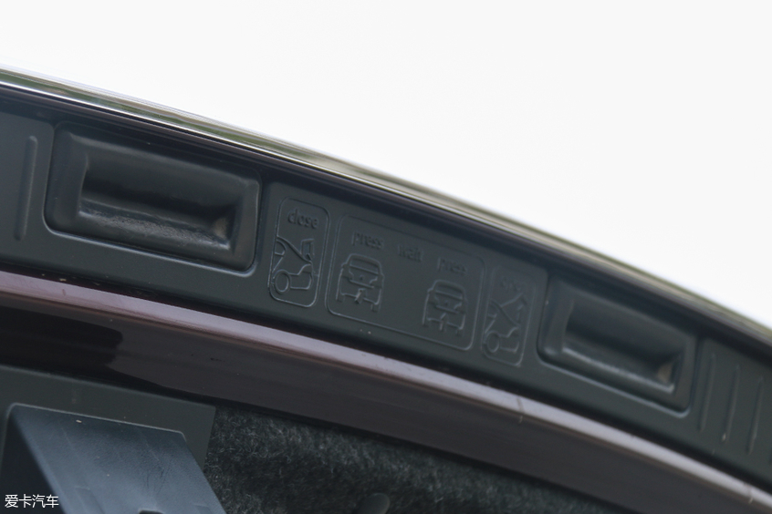 600万买劳斯莱斯二手,最值得入手的二手车劳斯莱斯