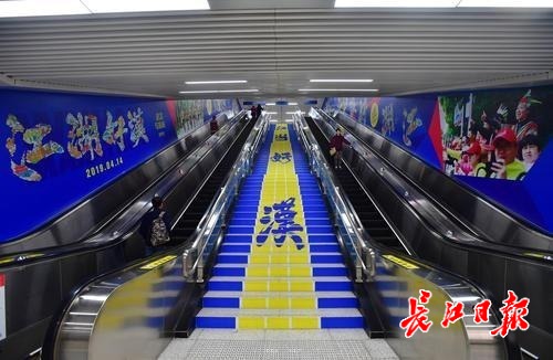 汉马比赛路线,坐地铁怎么到阅马场