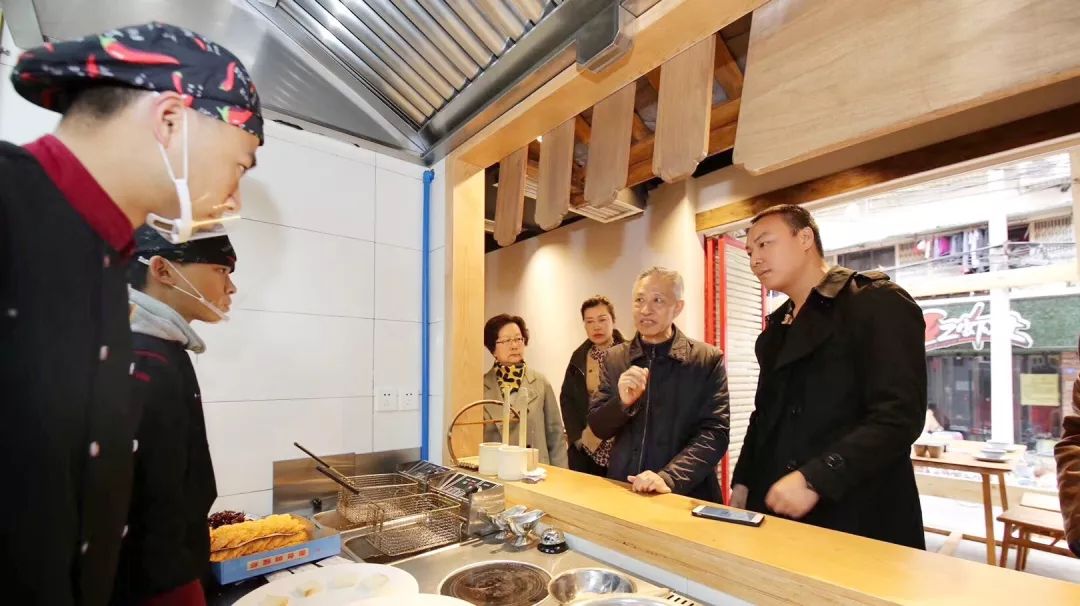 自贡菜成都中和,成都自贡菜春季菜品