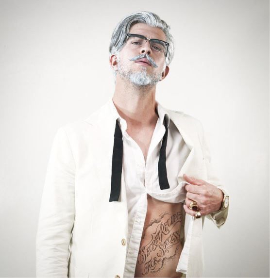 肯德基老爷爷换形象了,肯德基爷爷到底经历了什么