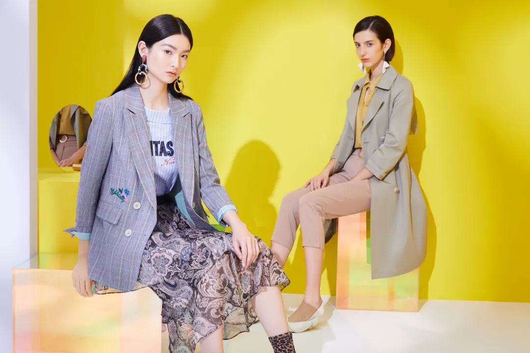 一分钟视界|奇遇“色光治疗法”，让DESIGNICE灵动你的夏天