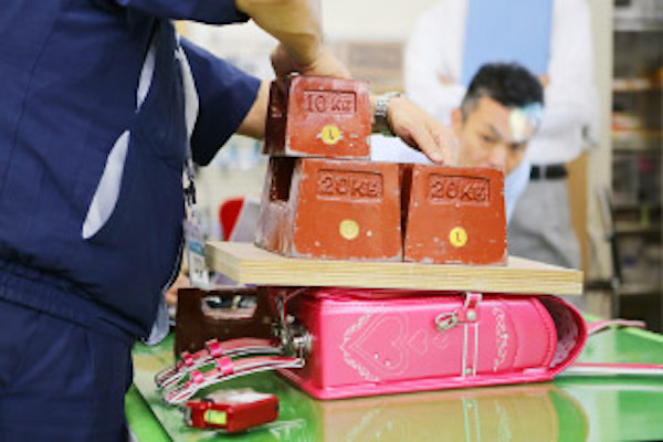 miniso价格离谱的东西,miniso价格标签是什么材质