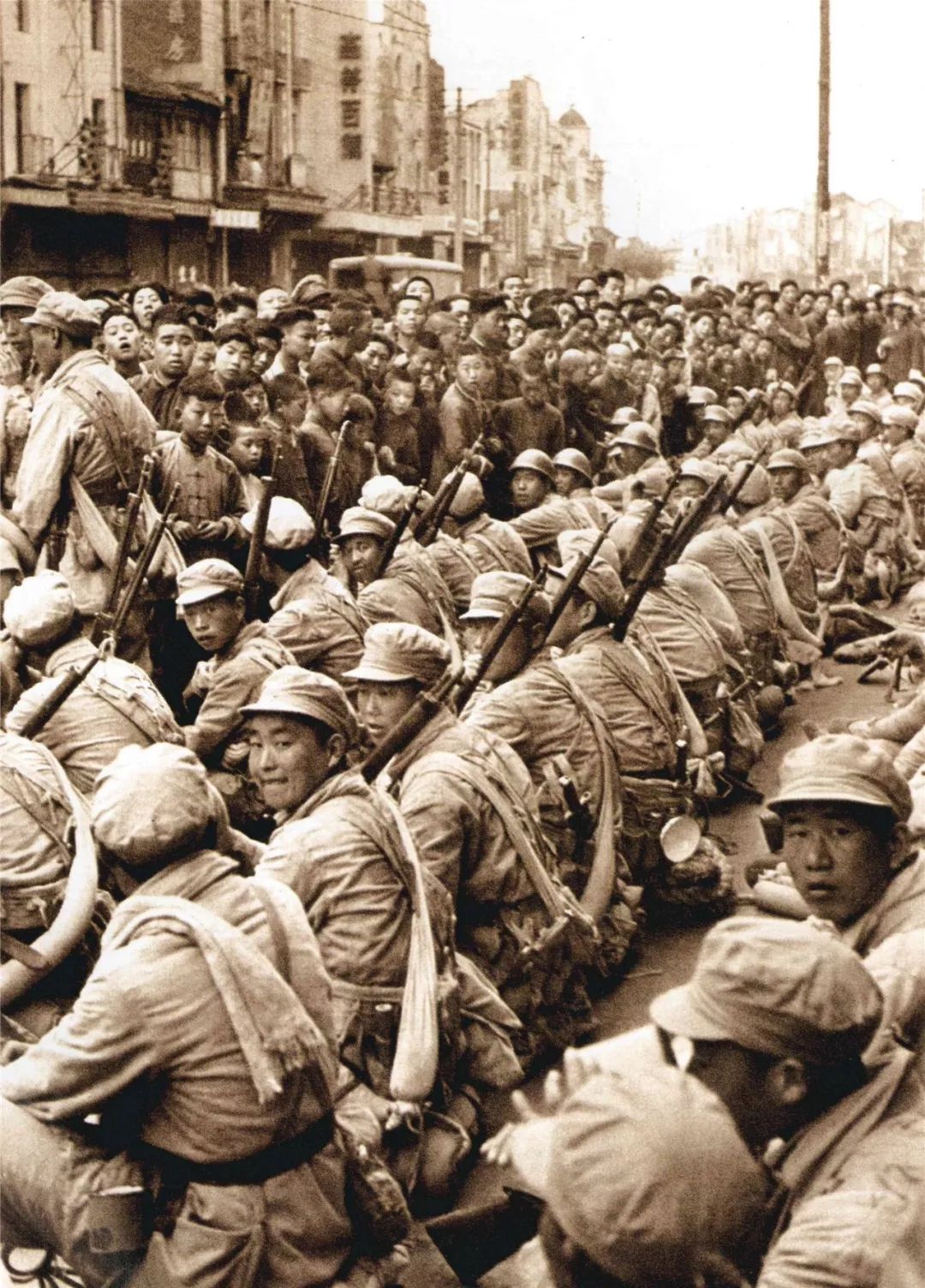 南京解放入城式,南京解放视频完整版