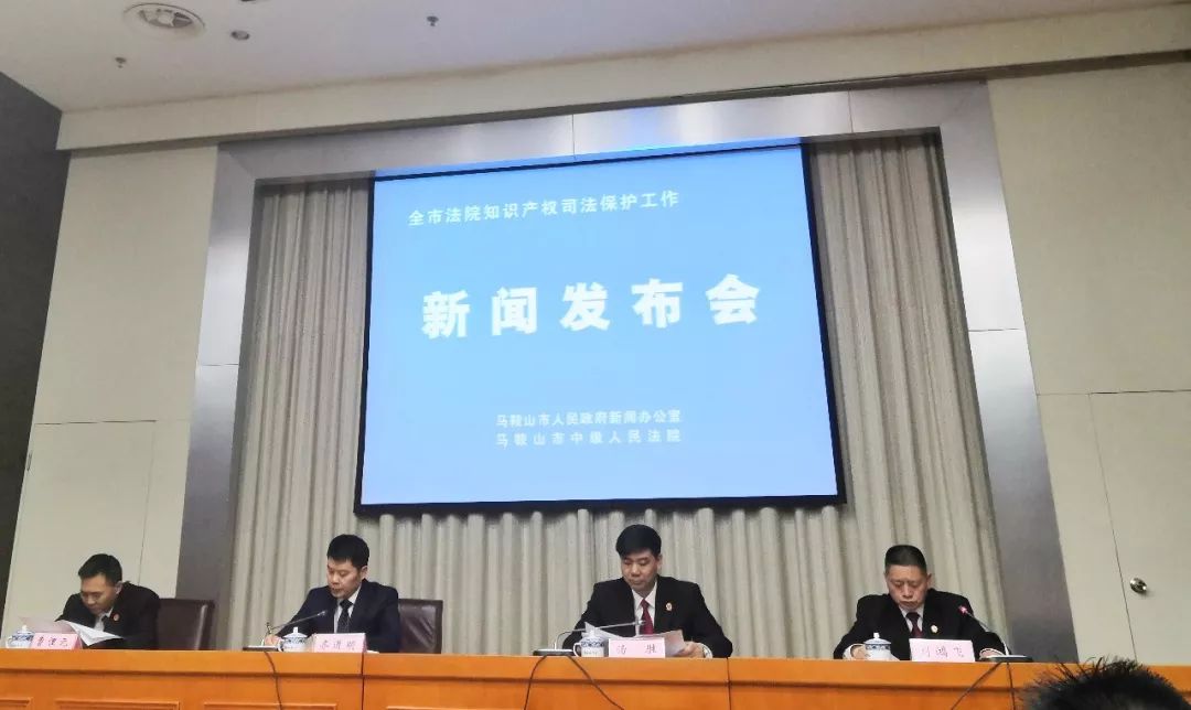 涉案五万元以下假烟怎么定罪,涉案15000元假烟怎么定罪