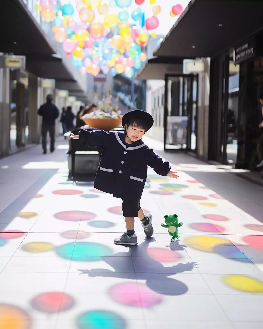 日本爸爸把男孩子拍出宫崎骏 (日本老爸把女儿拍到宫崎骏)