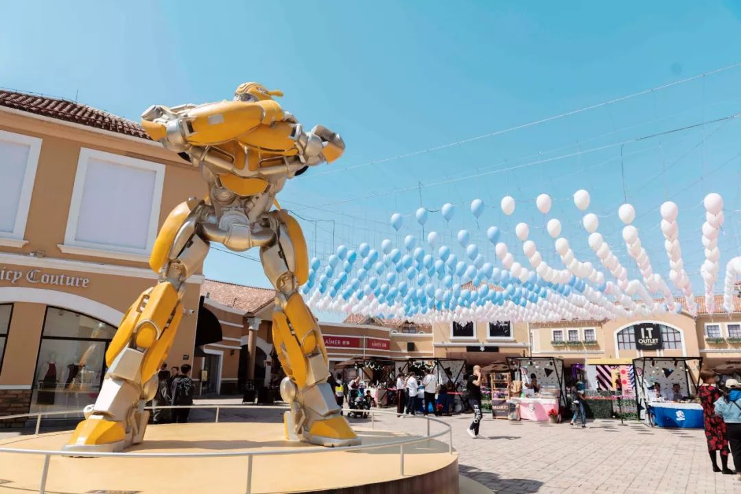 北京朋友请自动点开！这地儿能一次满足「逛街看展吃好吃的」