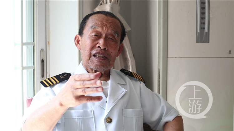 川江行驶船历史珍贵老视频,共和国记忆新中国从这里走来