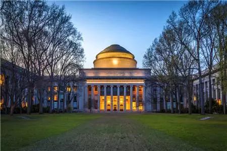 耶鲁和清华大学哪个好,清华大学首次登顶亚洲大学排行榜