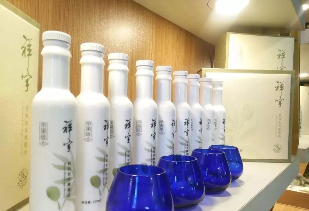 【每日一品】武都橄榄油，液体黄金的秘密都在这里了