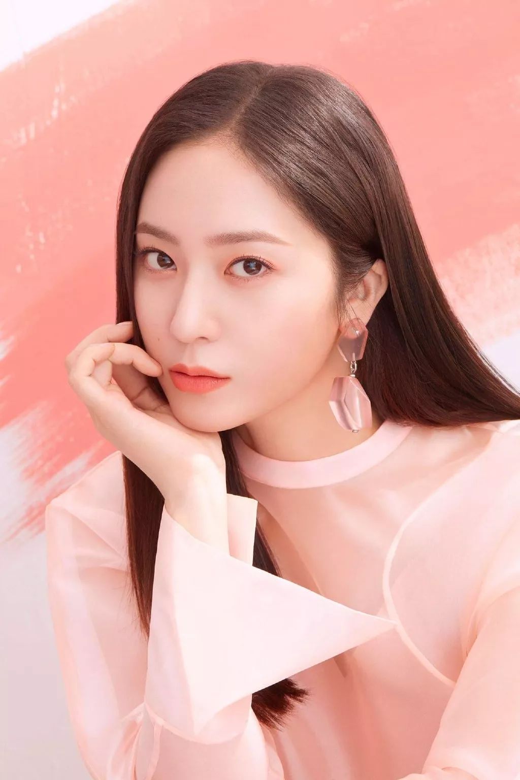 郑秀晶有颜值有腹肌,郑秀晶发福变胖为什么