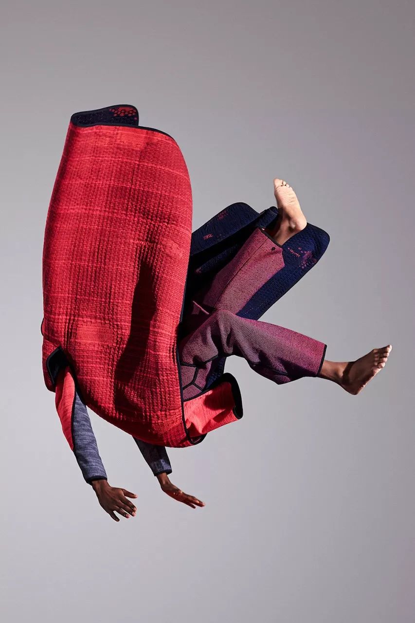 那个新锐针织品牌Byborre，他设计的东西你也能做到（？）