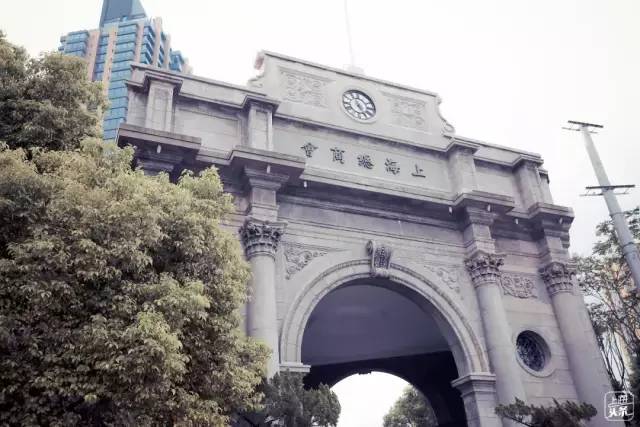 去处|雨你有瓜！你知道吗，魔都的楼梯都能美成这个亚子