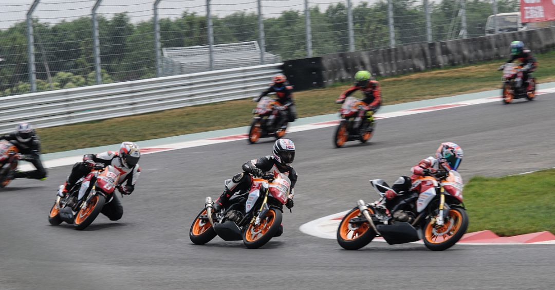 新国货雄起视频,国货高性能轮胎