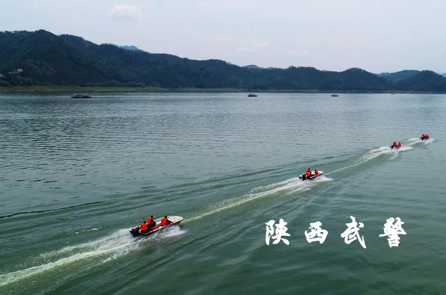 水上精兵训练方法视频,水上尖兵完整版