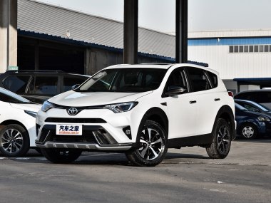 rav4荣放2013款2.0lcvt四驱新锐版,2013丰田rav4荣放2.0加什么机油