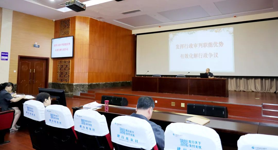 明法新闻┃明知是犯罪所得车辆而收购，你这是在“玩火”！