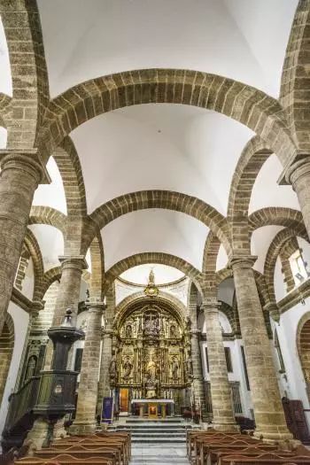 欧洲旅游教堂推荐,去欧洲旅行一定去五大教堂和城堡