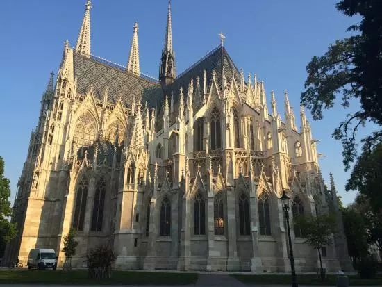 欧洲旅游教堂推荐,去欧洲旅行一定去五大教堂和城堡