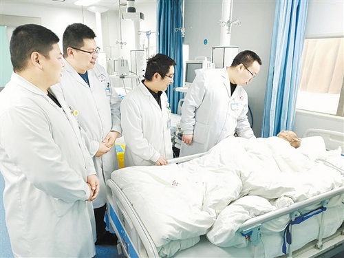 关爱骨病健康公益活动,帮助骨病患者远离痛苦的折磨